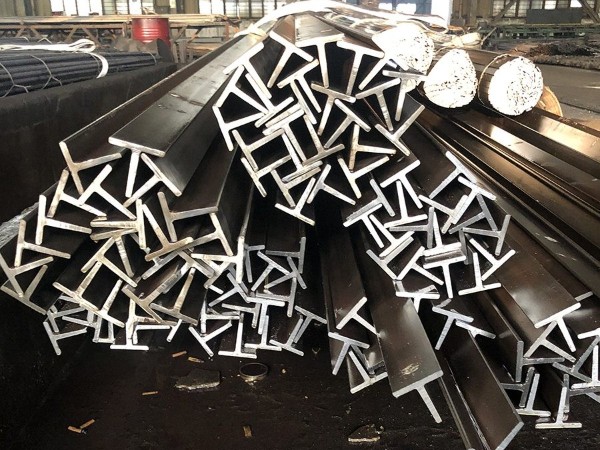 异型钢结构对选材方面格外的严格